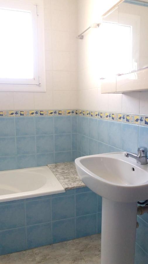 One Bedroom Appartement At L'Eucaliptus 400 M Away From The Beach With Sea View Shared Pool And Furnished Terrace Dış mekan fotoğraf